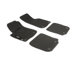 JGO. ALFOMBRAS DIAMOND NEGRA MOD. AUDI A-3  (9/96-5/03) con fijación específica