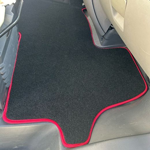 JGO. ALFOMBRAS DIAMOND NEGRA MOD. FIAT DUCATO III 06- PARTE DELANTERA