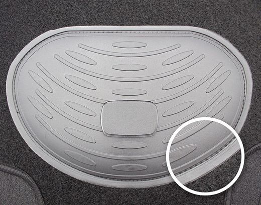 JGO. 4 ALFOMBRAS MOQUETA "PREMIUM" NEGRA TAL. GOMA RIBETE NEGRO