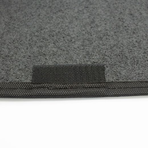 JGO. ALFOMBRAS MOQUETA "SELECT" NEGRA TALONERA TERMOSELLADA RIBETE GRIS