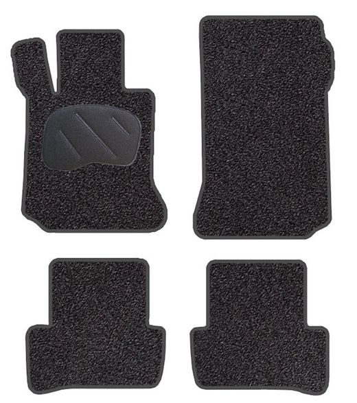 JGO. TAPETE PRETO PRIVILEGE MOD. MERCEDES CLASSE CARR. 204 (07-) com
