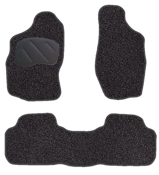 JGO. TAPETE PRETO PRIVILEGE MOD. NISSAN TERRANO II CURTO - LONGO (2/93-)