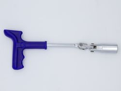 LLAVE DE BUJIAS ARTICULADA 21 MM